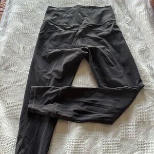Women’s Lululemon Leggings Size 6